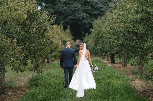 carousel-hero-element image-0